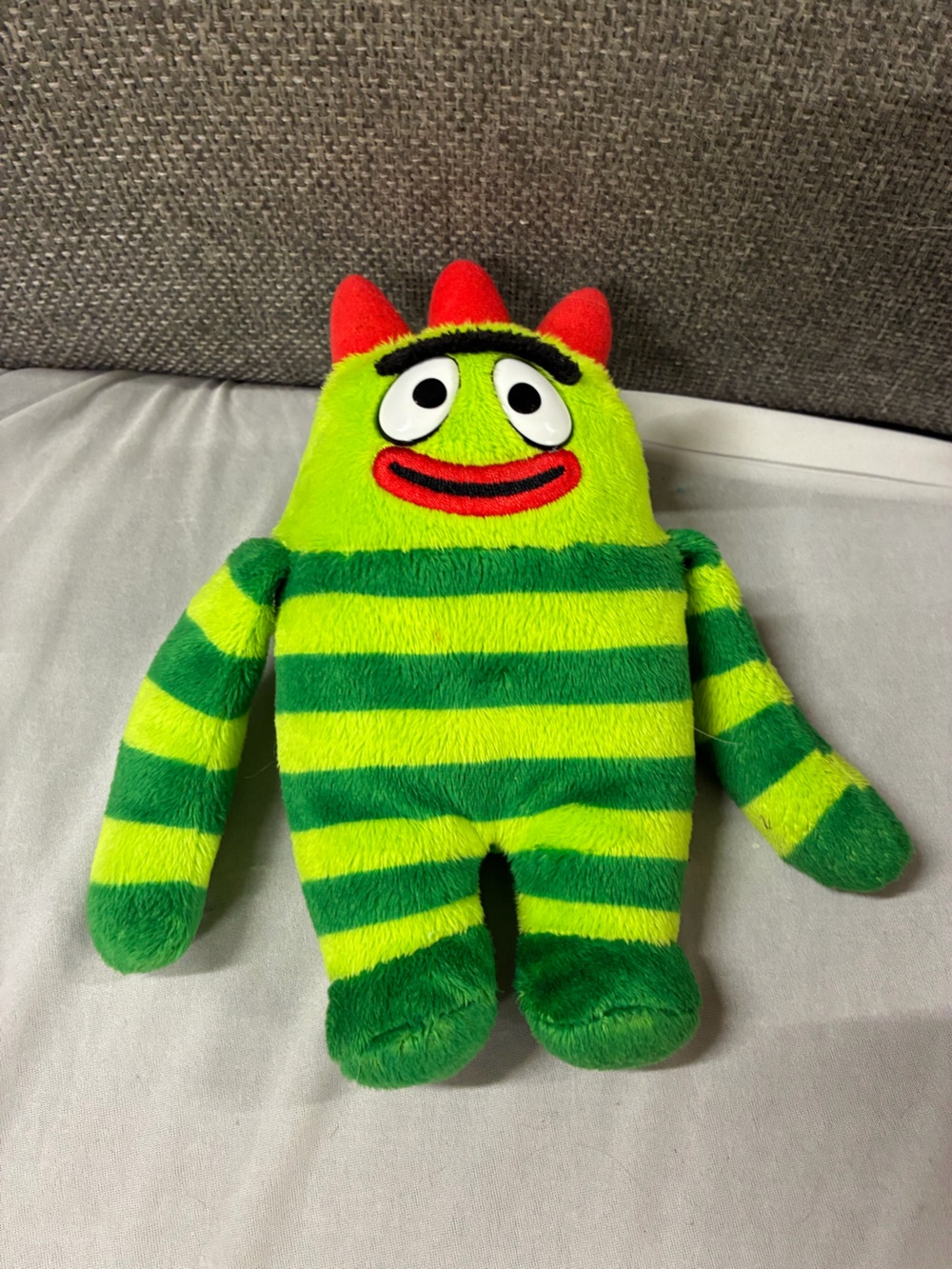 Stuffed Animal BROBEE Green Striped Monster Yo Gabba Gabba PLUSH Toy 2012
